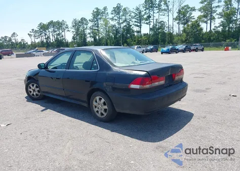 2001 Honda Accord 2.3 Ex z USA, uszkodzony, nr VIN JHMCG56691C026967